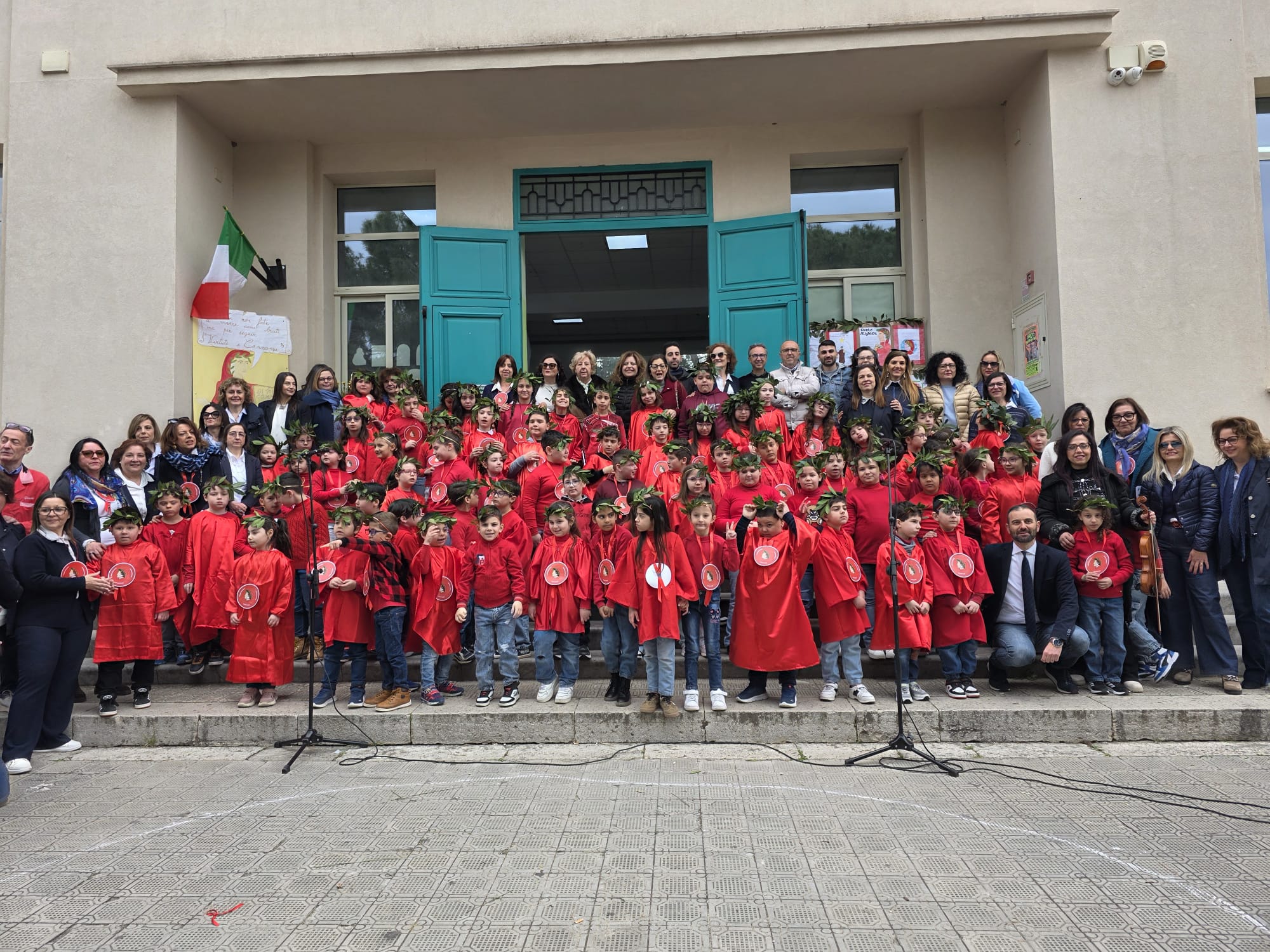 IL PLESSO “DANTE ALIGHIERI” TRA FEDE E CULTURA: IL SUCCESSO DELLE CELEBRAZIONI PER SAN GIUSEPPE E IL DANTEDÌ Immagine